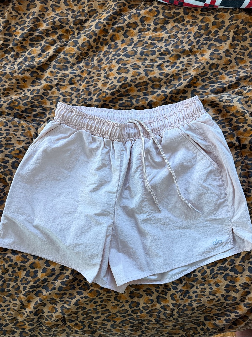 ALO Yoga Women's Pale Pink Alumni Athletic Shorts